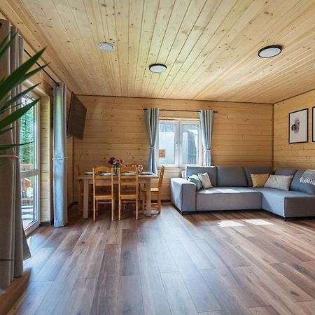 Roztoczanska Ostoja Apartment Adamow  Екстериор снимка