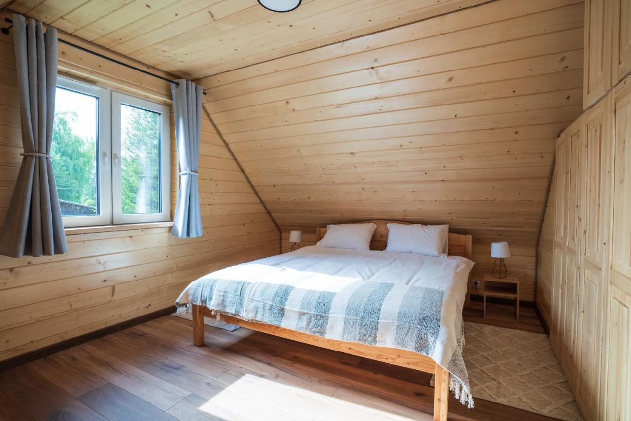 Roztoczanska Ostoja Apartment Adamow  Екстериор снимка