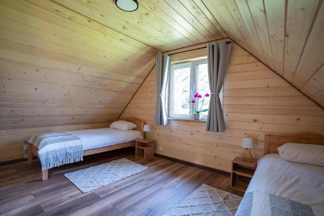 Roztoczanska Ostoja Apartment Adamow  Екстериор снимка