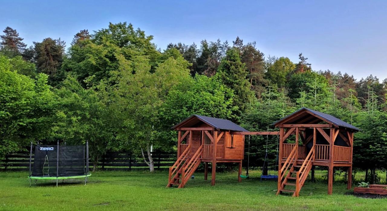 Roztoczanska Ostoja Apartment Adamow  Екстериор снимка